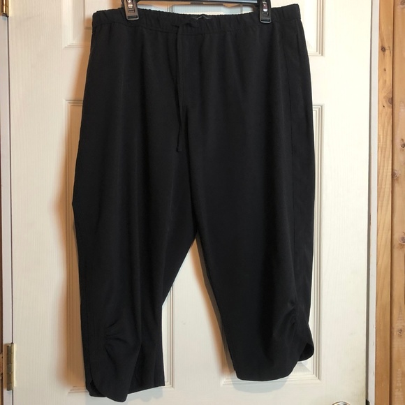 lee active performance capri